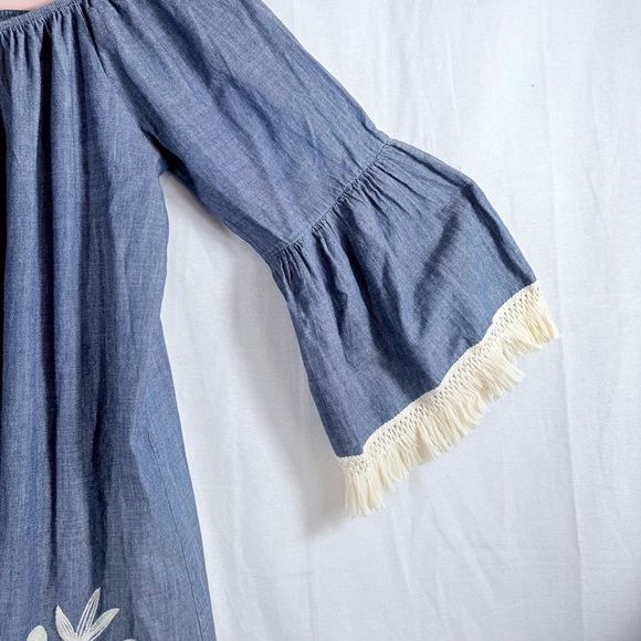 Shyanne‎ Denim Dress With Embroidery Details And Fringe Trim Size XL - Picture 4 of 9